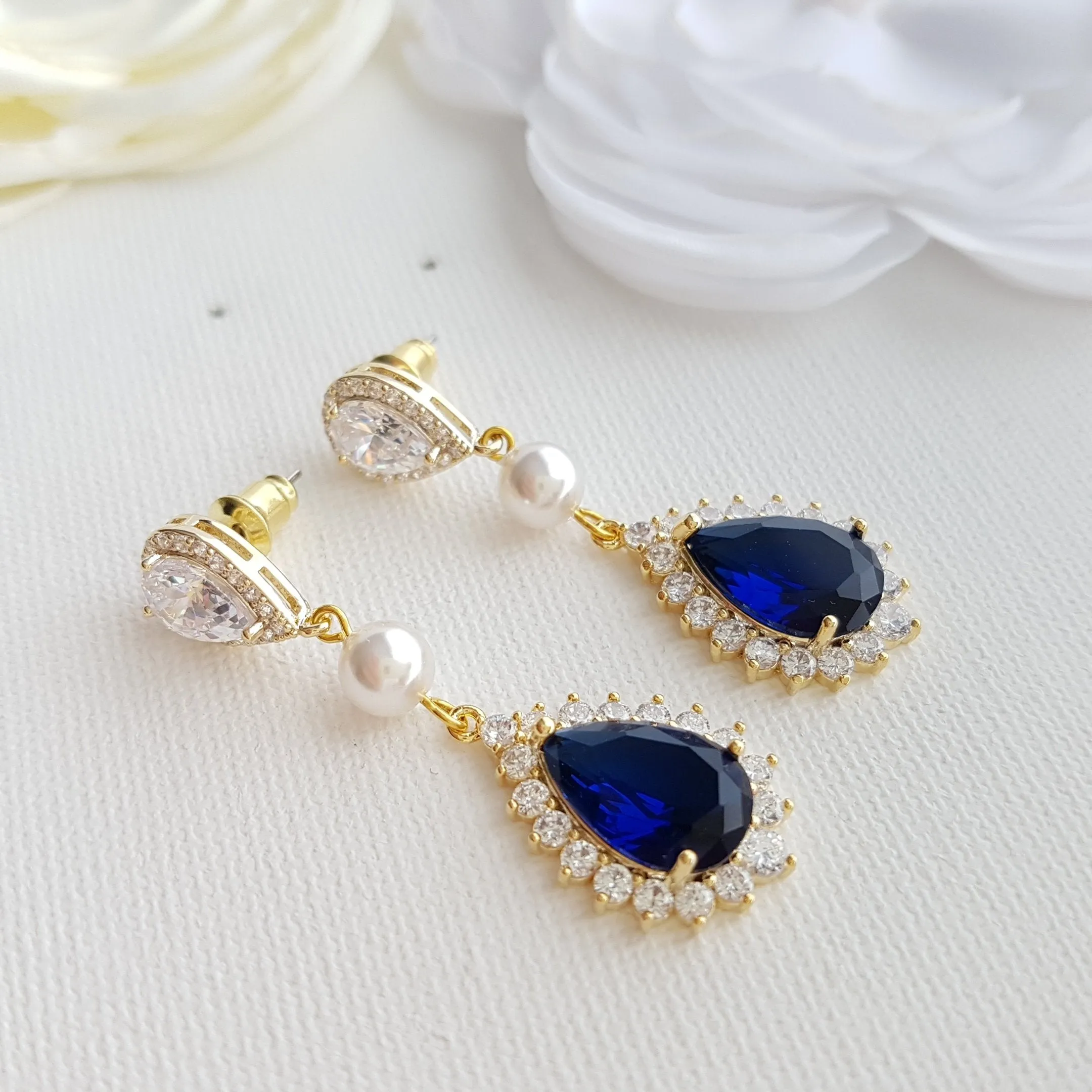 Blue Crystal Earrings Gold-Aoi