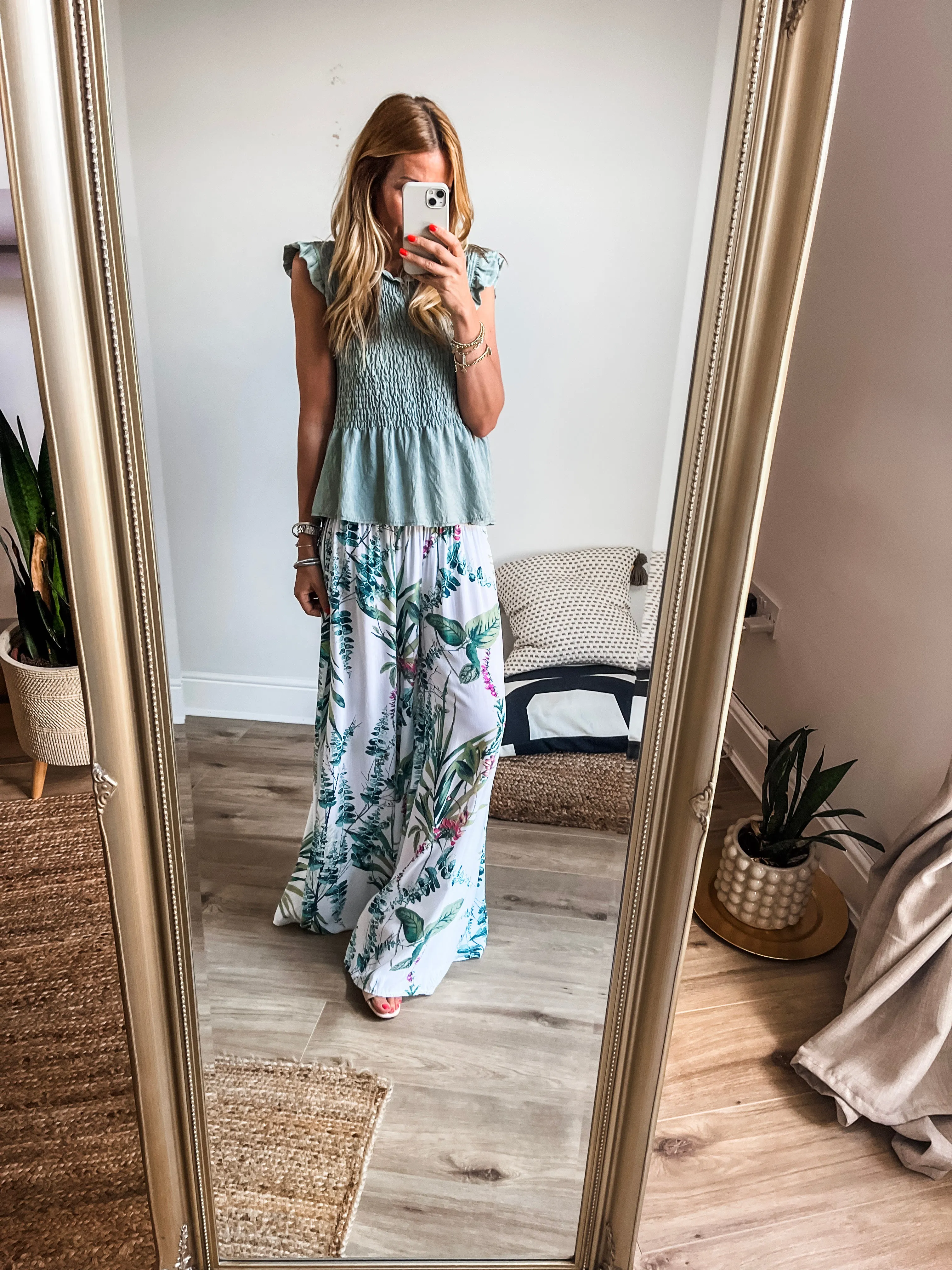 Botanical Floral Print Palazzo Pants