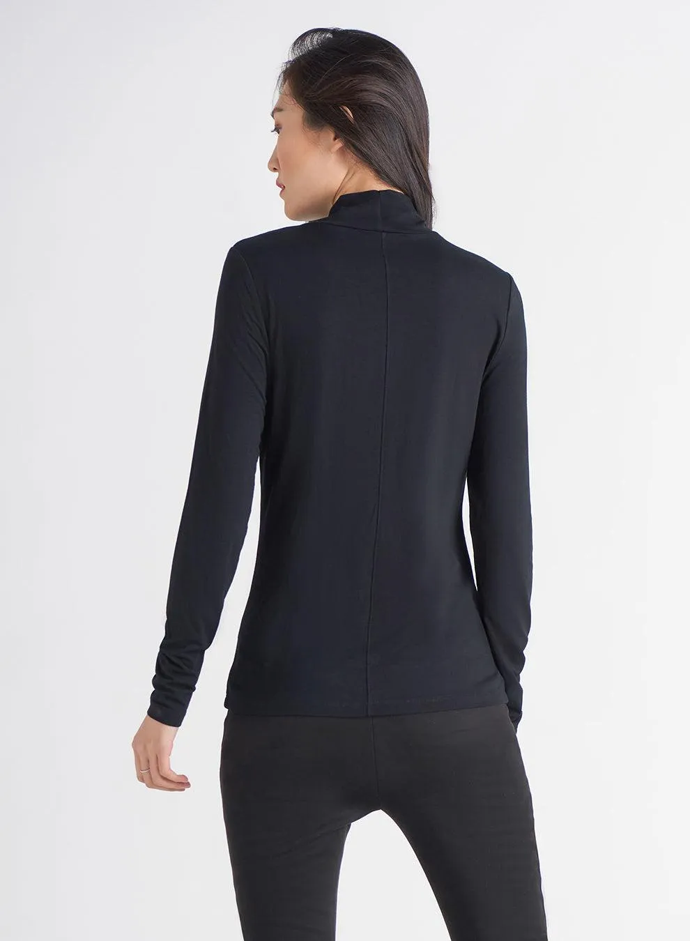 Dex Basic Knit Turtleneck In Black