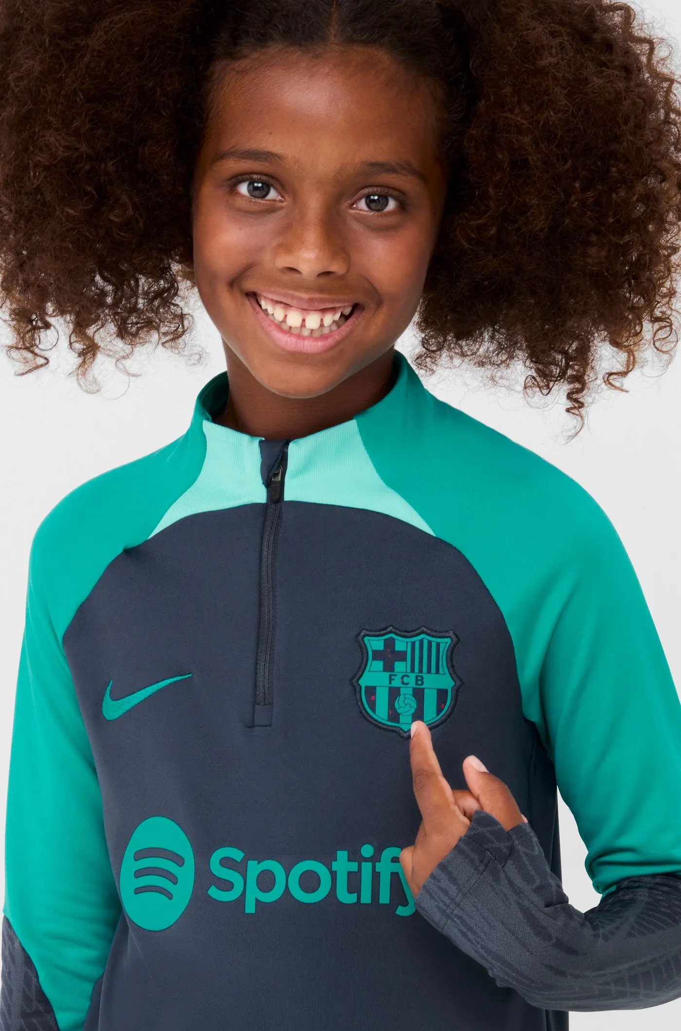 FC Barcelona Training Sweatshirt 23/24 – Junior