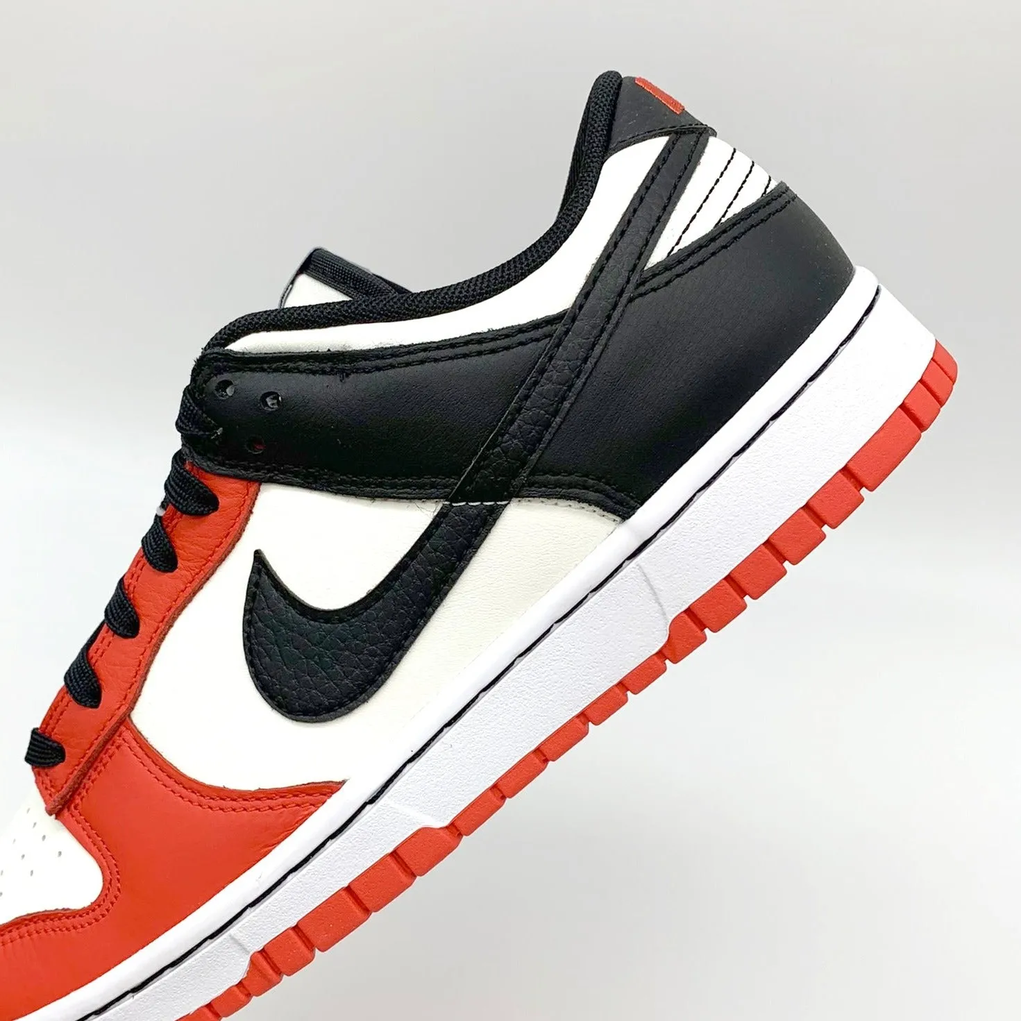 Nike Dunk Low EMB NBA 75th Anniversary Chicago