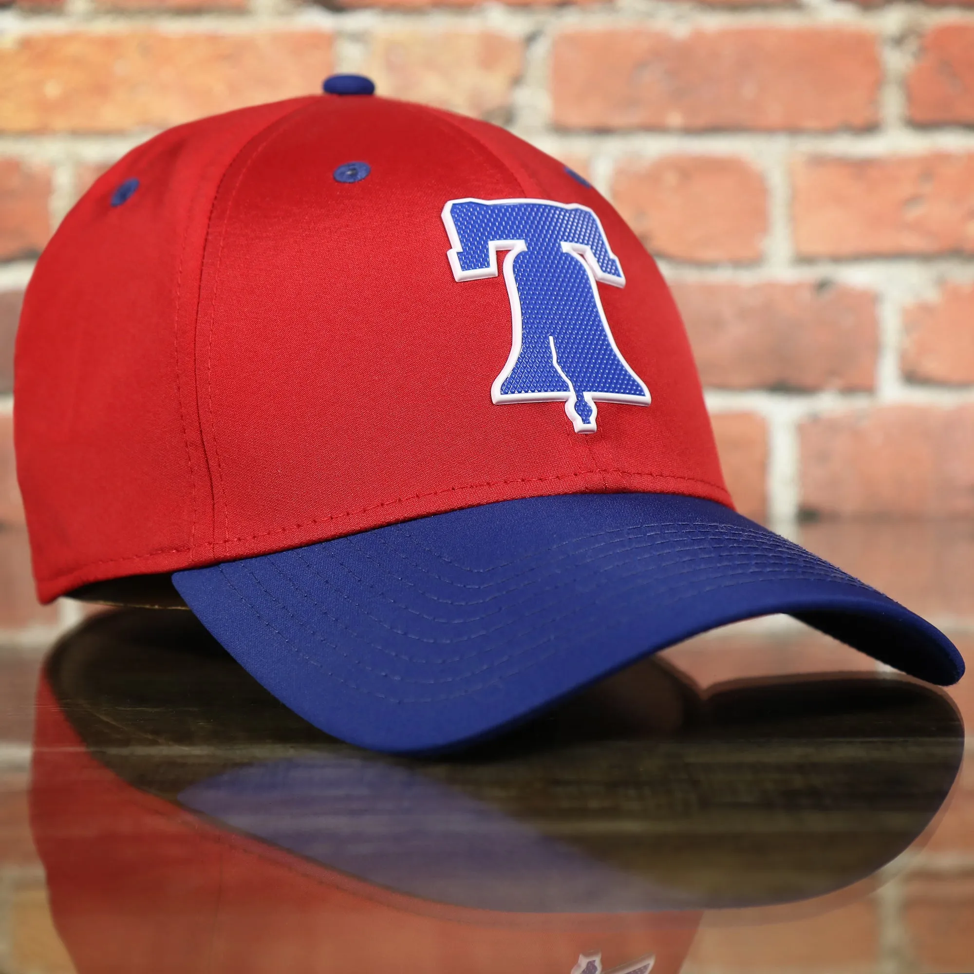 Philadelphia Phillies Liberty Bell Logo Blue Bottom 39Thirty Stretch Fit Cap | Red and Blue